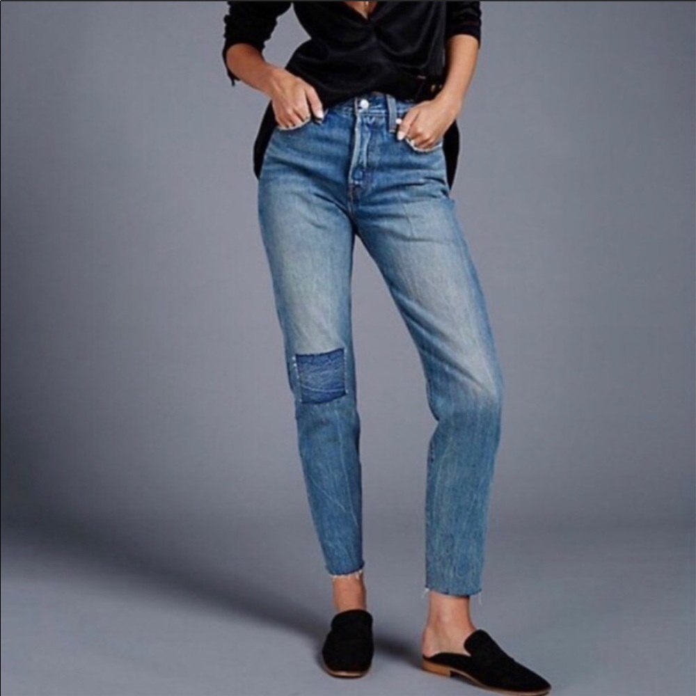 Levi’s Wedgie Fit Jeans with Patch — Joshua Tree